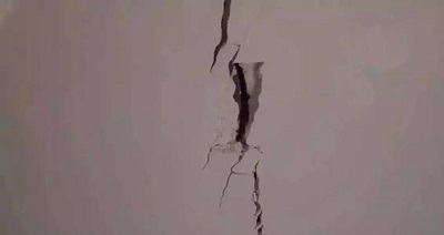 房屋裂縫情況